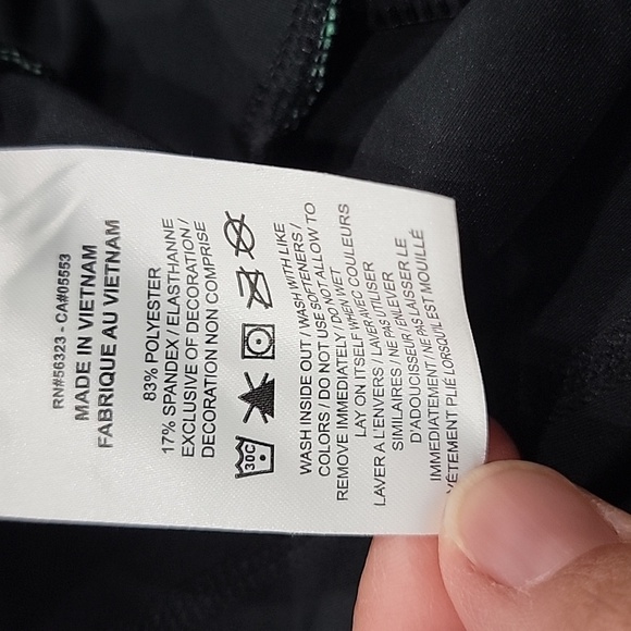 NWT Women's Plus size 1X Nike Pro dri-fit 7/8 leggings - Picture 6 of 6